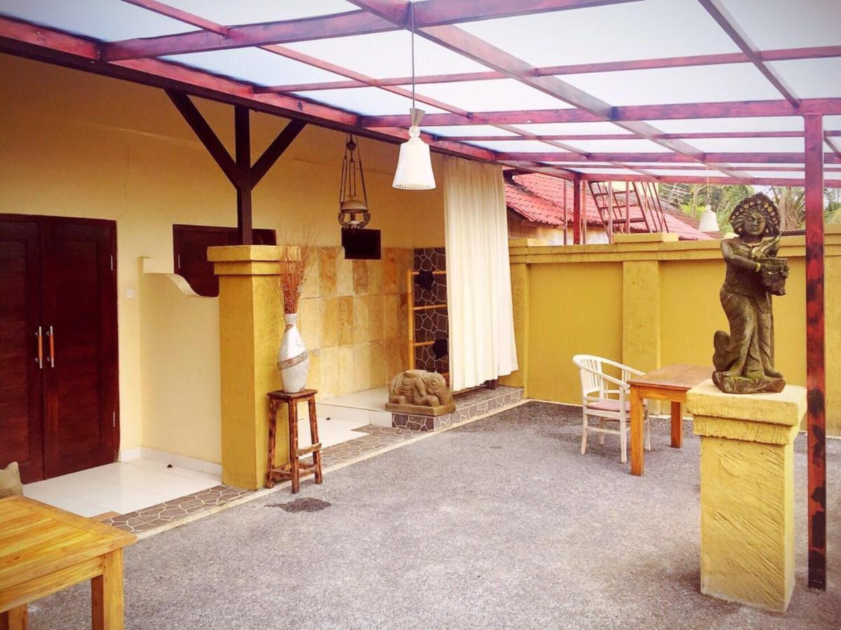 Tukad White House Hotel Ubud Exterior foto